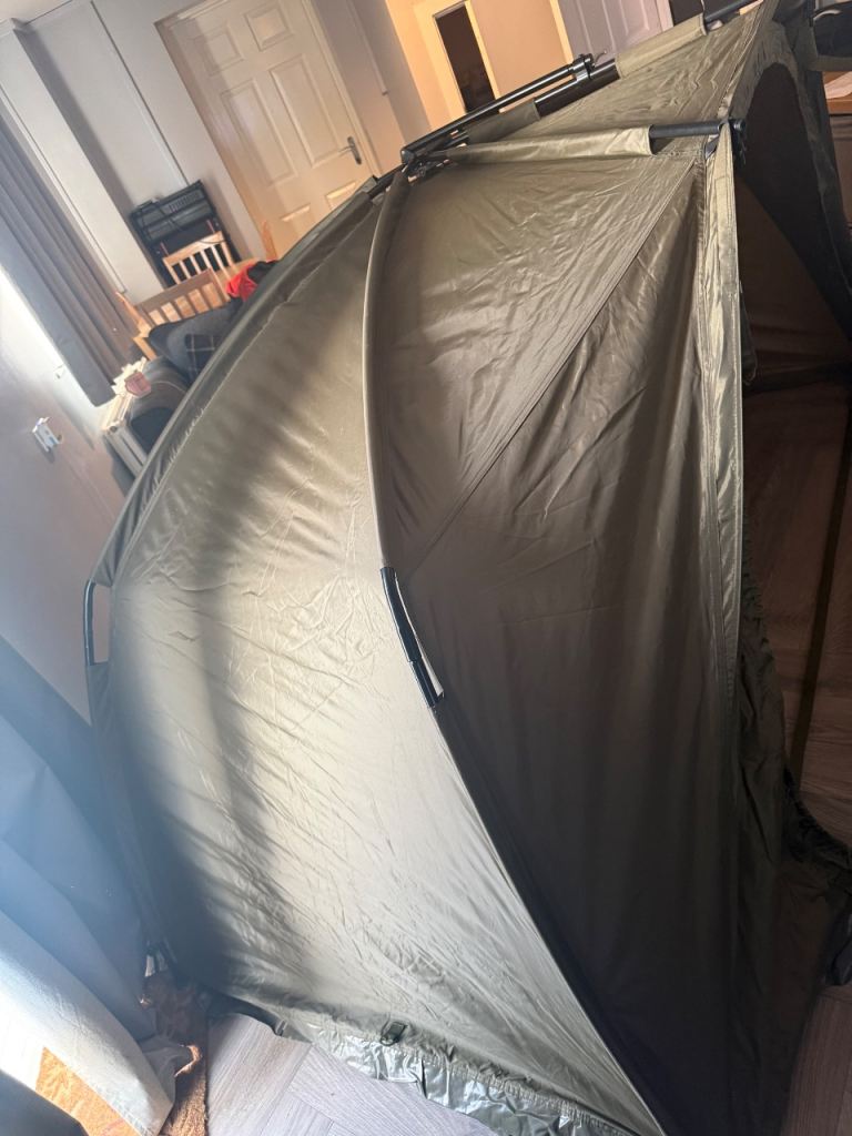 Trakker tempest bivvy 