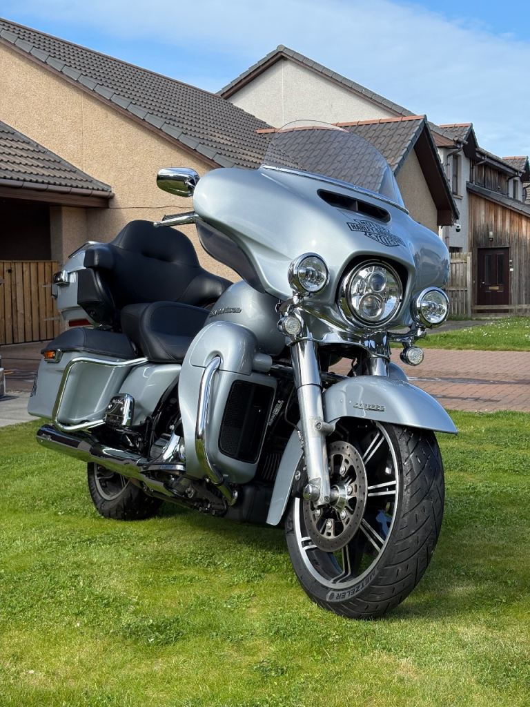 Harley-Davidson ultra limited , 2021, 1868 (cc)