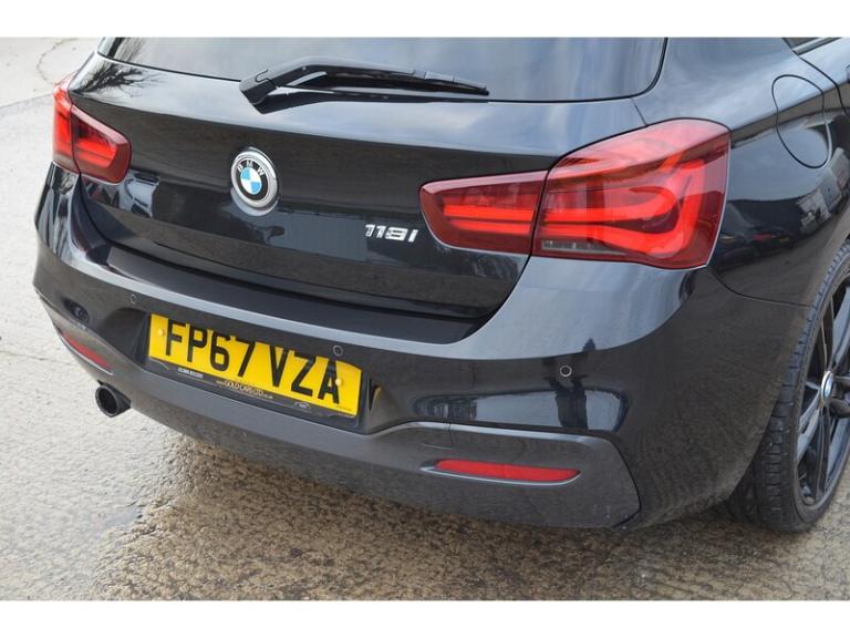 2017 BMW 1 Series 118i [1.5] M Sport Shadow Edition 5dr HATCHBACK PETROL Manual