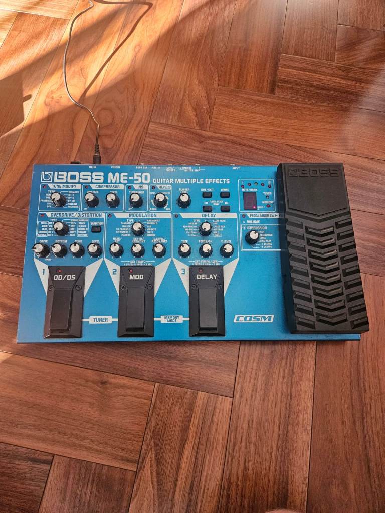 BOSS ME-50 Pedal Board