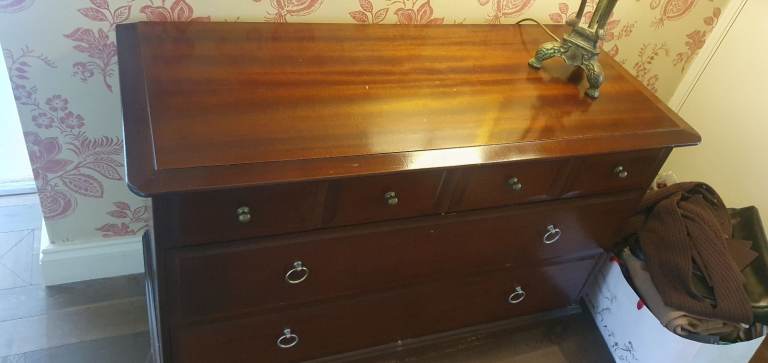 Stag Minstrel Wooden 4-Drawer Bedside Table