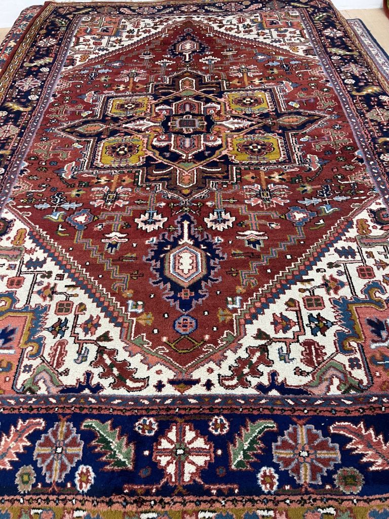 Persian heriaz rug 200x285cm 