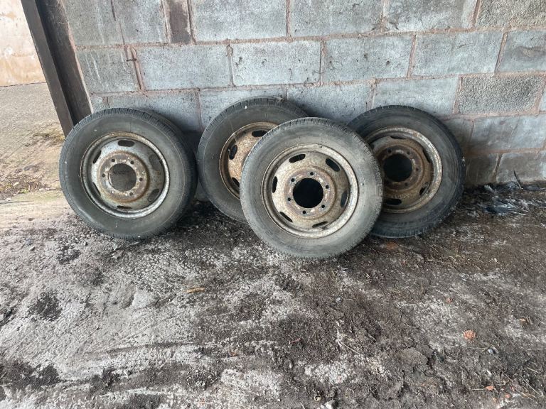 4 wheels from Ford transit mark 6 all rims good. Tyres very warn but all pumped up. 