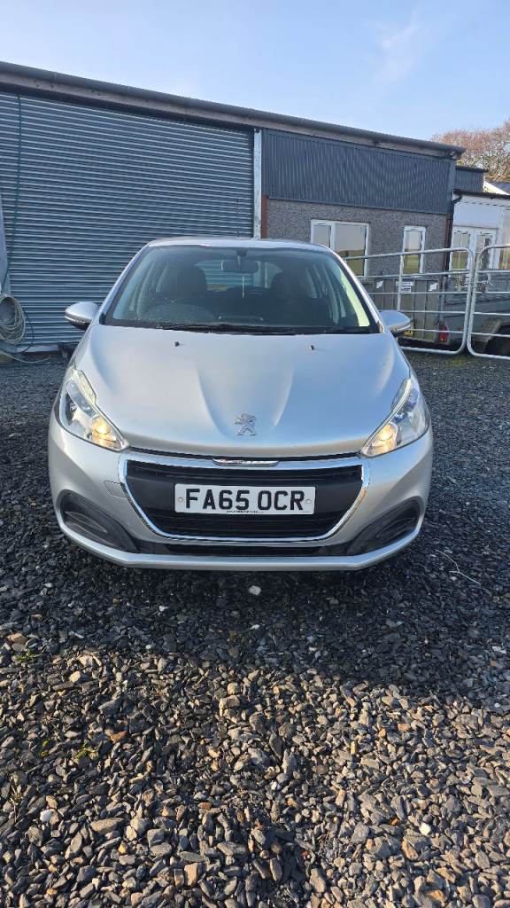 Peugeot, 208, Hatchback, 2016, Manual, 1560 (cc), 5 doorsh