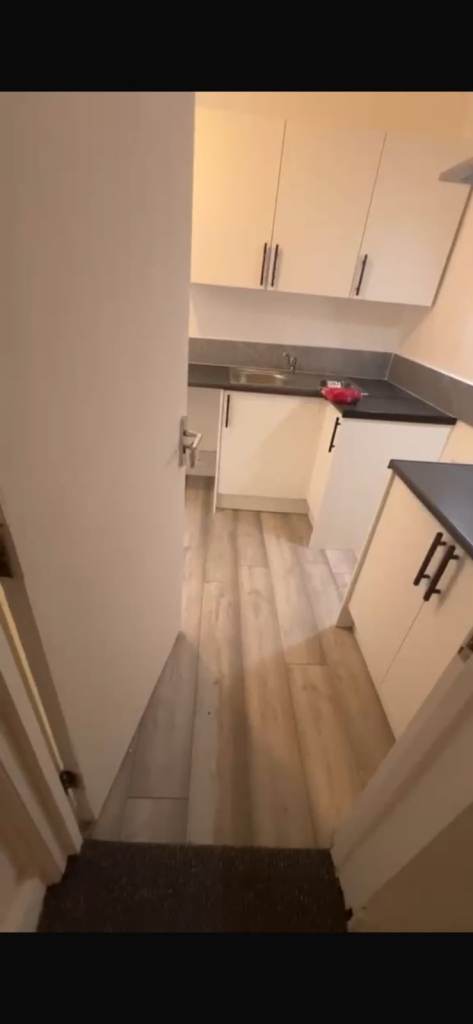 Cozy Studio Flat with Private Garden in Harrow (HA3)