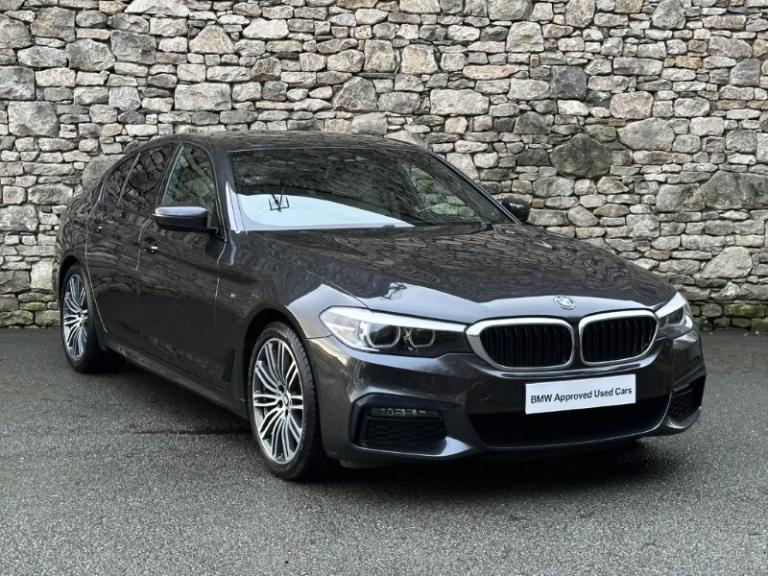BMW 5 SERIES 520i M Sport 4dr Saloon 
