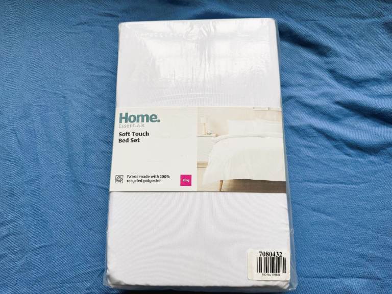 Brand New Super Soft King Duvet Cover & 2 Pillowcases for King Size Bed - White - Sealed