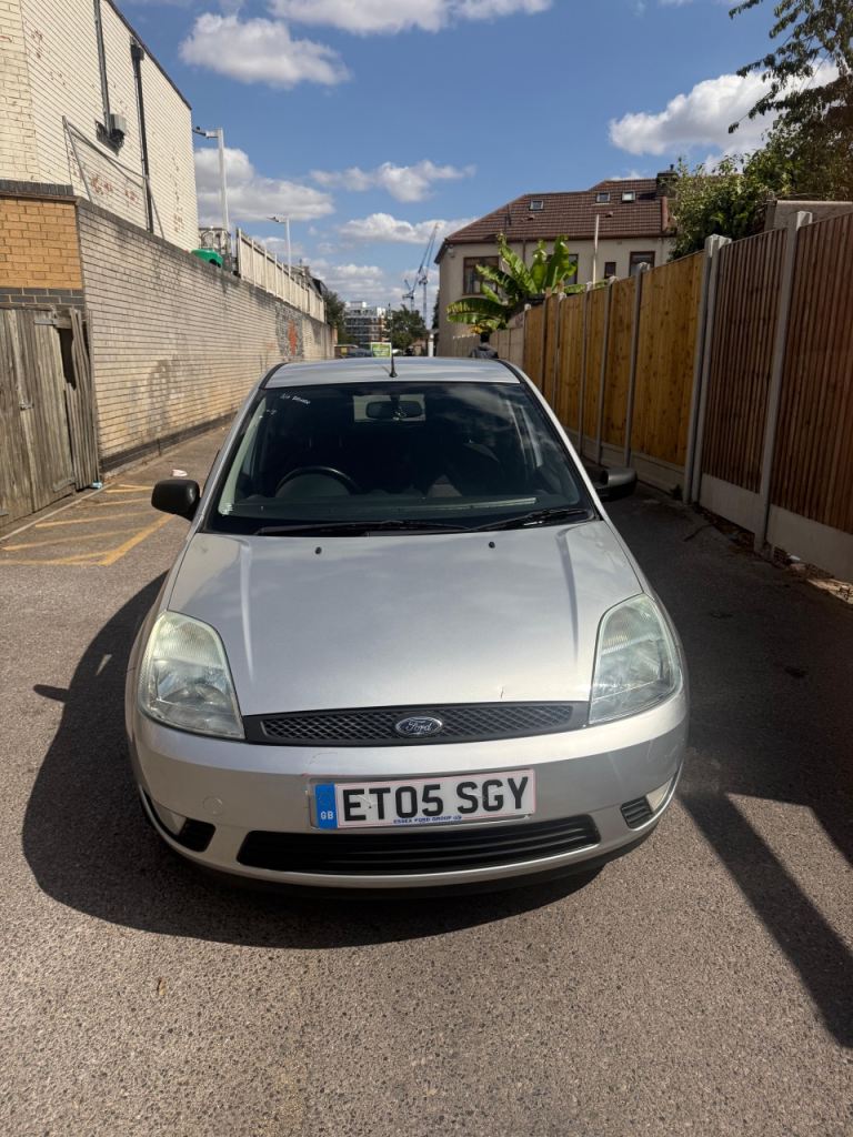 Ford, FIESTA, Hatchback, 2005, Manual, 1388 (cc), 5 doors