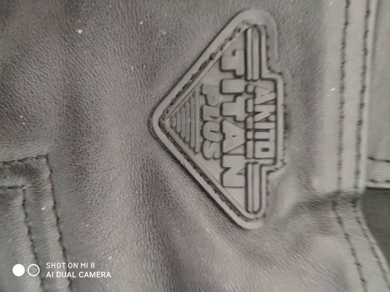 Leather motorcycle trousers 