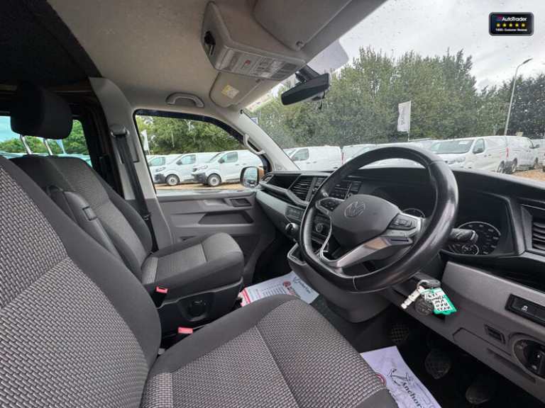 2023 Volkswagen Transporter Crew Cab LWB L2H1 T32 Tdi Kombi Highline Air Con Cam EURO 6 NO VAT Cr...