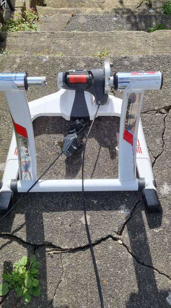 Qubo Elite Power Mag Bike Trainer
