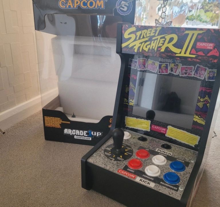 Street fighter 2 arcade machine 