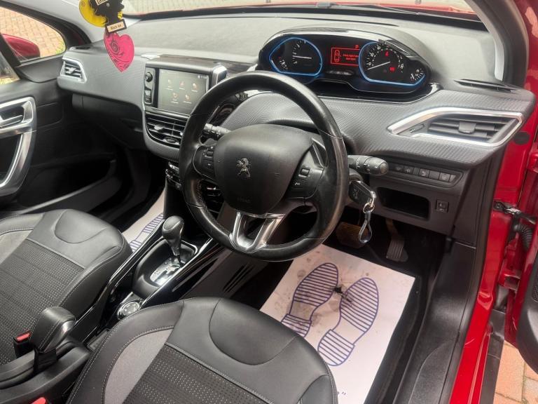2018 Peugeot 2008 1.2 PureTech Allure EAT Euro 6 (s/s) 5dr HATCHBACK Petrol Automatic