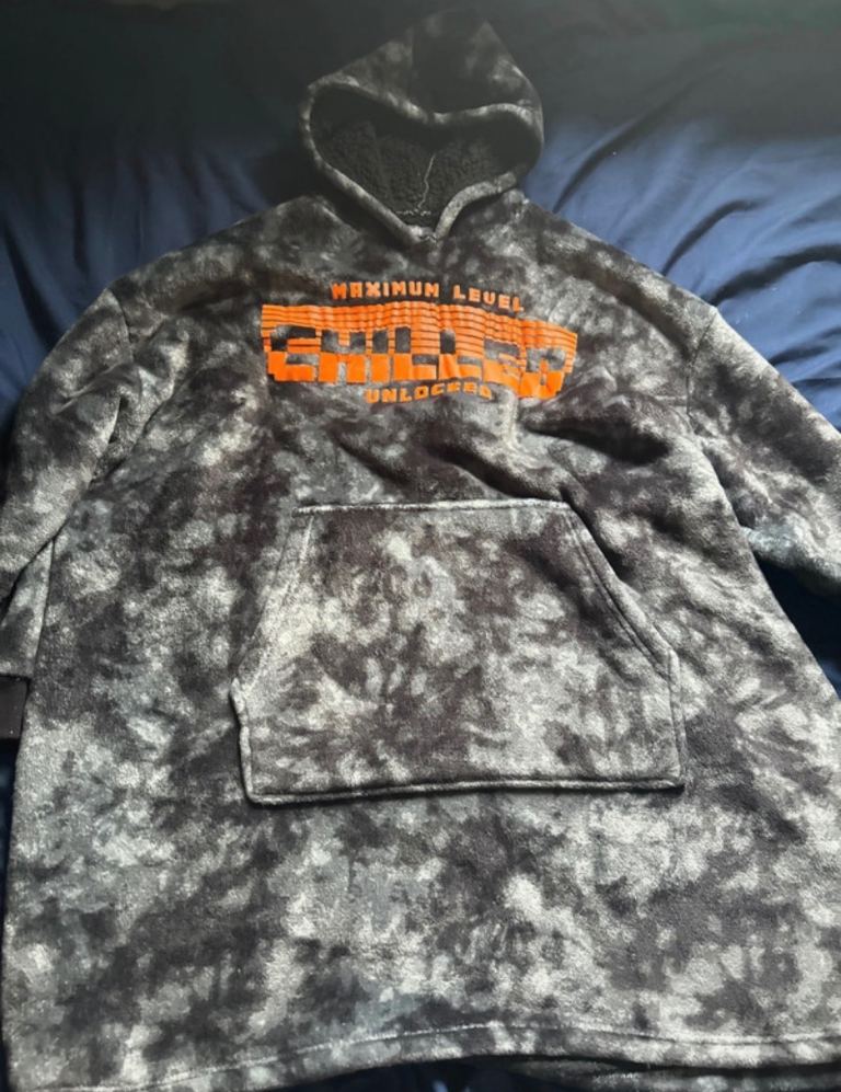 Maximum Level Oversized Hoodie – Grey Tie-Dye, As Good As New