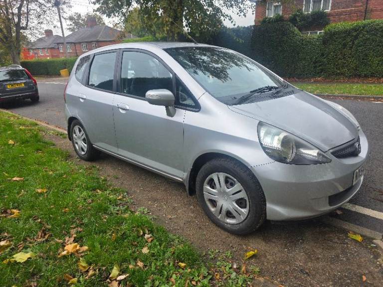 2005 honda jazz 1.4 petrol FULL 12 MONTHS MOT,FULL HISTORY 1 owner from new VERY LOW MILEAGE £1295