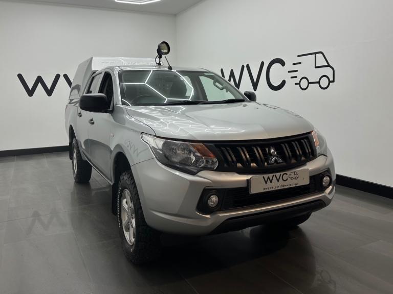 2019 Mitsubishi L200 Double Cab DI-D 151 4Life 4WD PICK UP Diesel Manual