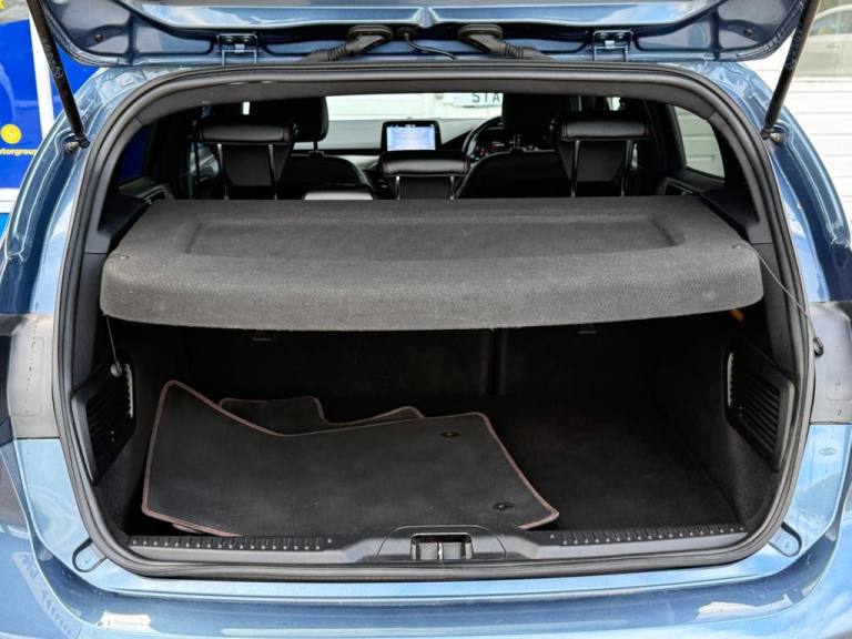 2019 Ford Focus 1.0T EcoBoost ST-Line X Hatchback 5dr Petrol Manual Euro 6 (s/s) (125 ps) Hatchba...