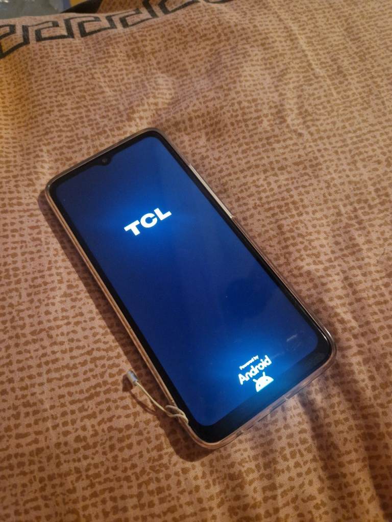 TCL K70 SE smart phone 