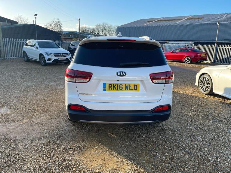 2016 Kia Sorento 2.2 CRDi KX-4 Auto AWD Euro 6 5dr ESTATE Diesel Automatic