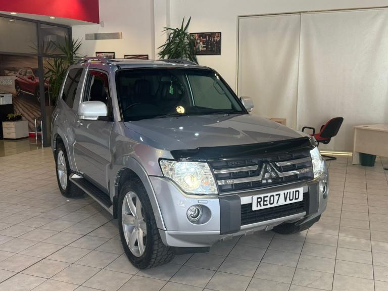 MITSUBISHI SHOGUN 3.2 DI-DC Diamond 2007