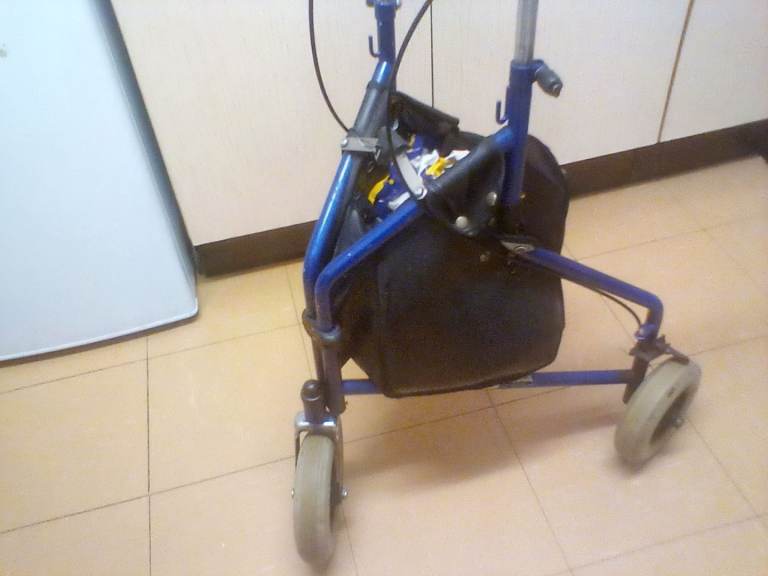 Wanted tri walker  size 8inch 20.32 centimetres thick size wheels