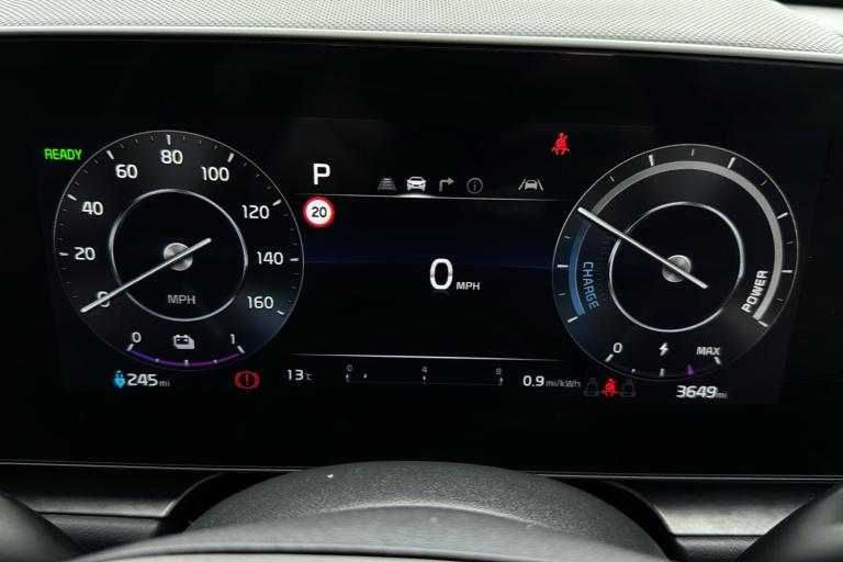  Kia Niro Electric 64.8kwh 4 Suv 5dr Electric Auto 201 Bhp Electric