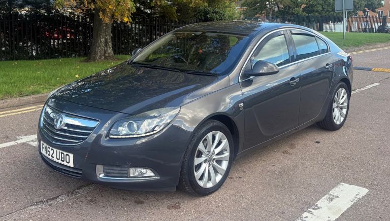 Vauxhall, INSIGNIA, Hatchback, 2012, Manual, 1956 (cc), 5 doors
