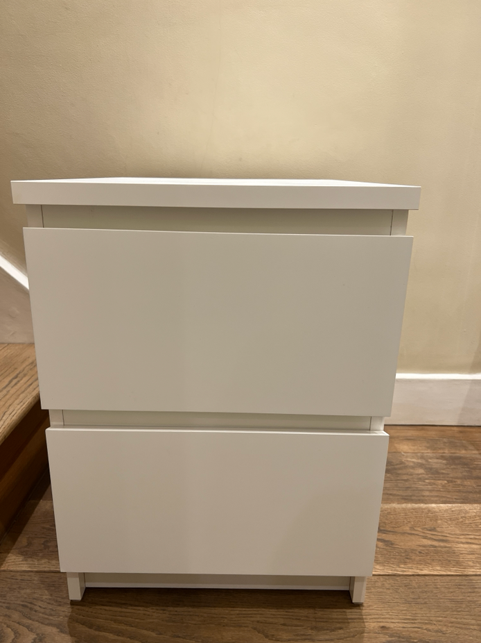 IKEA MALM BEDSIDE CHEST OF 2 DRAWERS