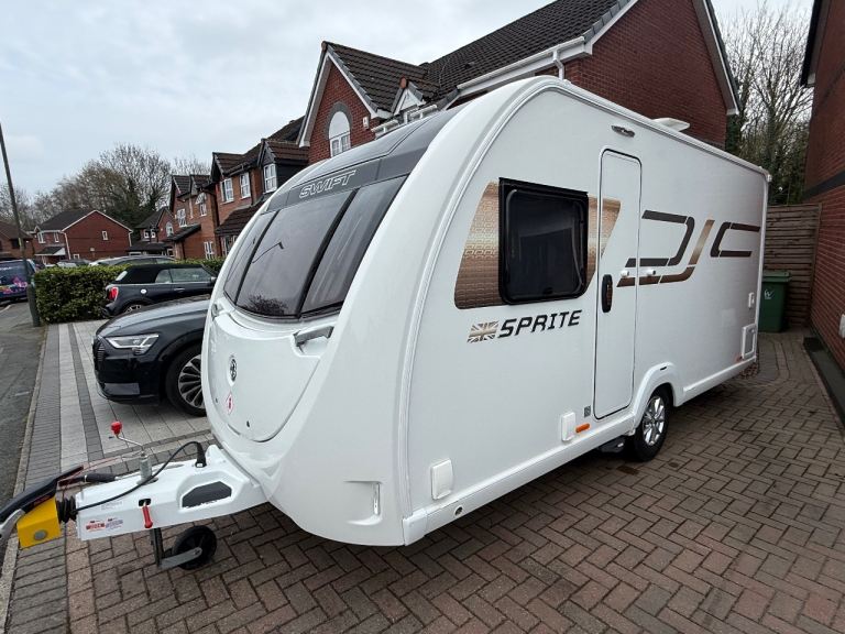 2023 Swift Sprite Alpine 4 - With £1,750 of extras. 