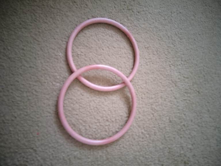  plastic bag handles/rings