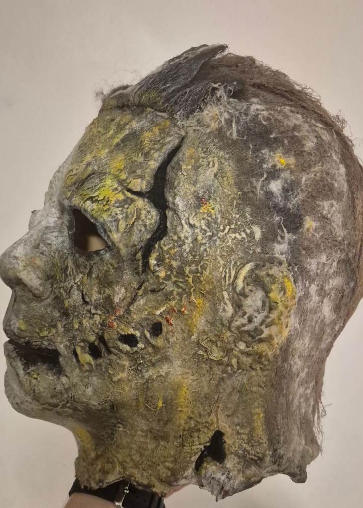 Halloween ends costume