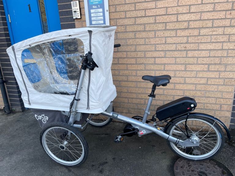 Electric 2 kids trike 