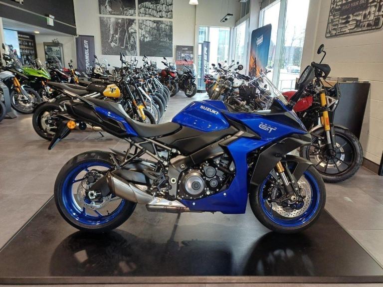 Suzuki GSX-S1000 GT, 2025, Pearl Vigor Blue. IN STOCK NOW
