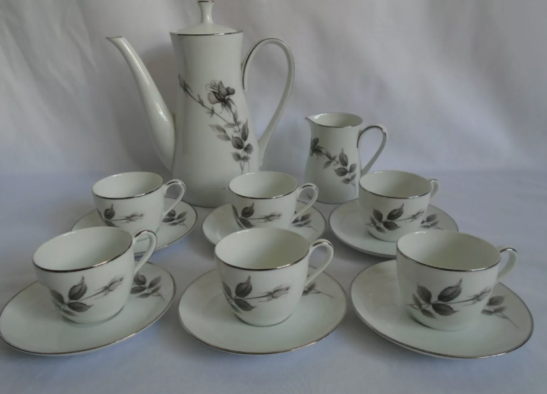 VINTAGE NORITAKE JAPANESE Coffee Set 6682 L'Amor Demitasse Cups Coffee Pot