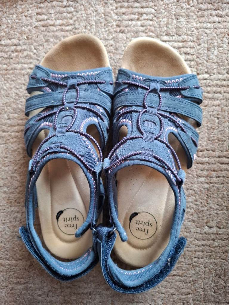 Free Spirit Blue Sandals - Good Condition