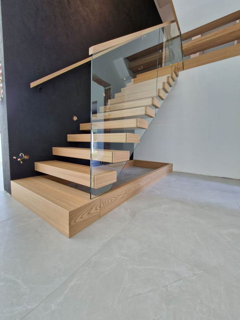 Floating cantilever staircase glass balustrade oak stairs from Poland