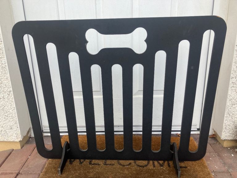 Black dog stair gate 