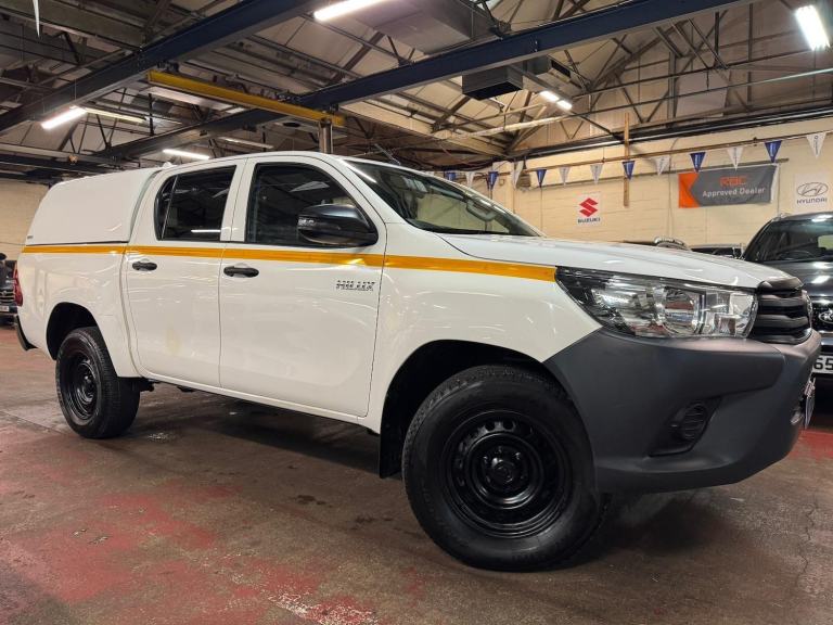 2019 Toyota Hilux 2.4 D-4D Active 4WD Euro 6 4dr (3.5t) PICK UP Diesel Manual