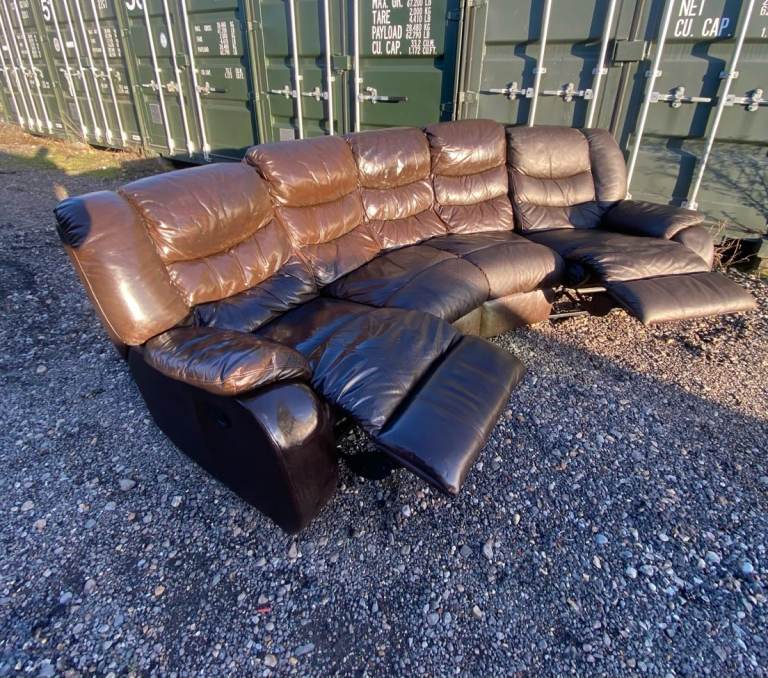 🟤 FREE DELIVERY- Brown Leather Recliner Corner Sofa