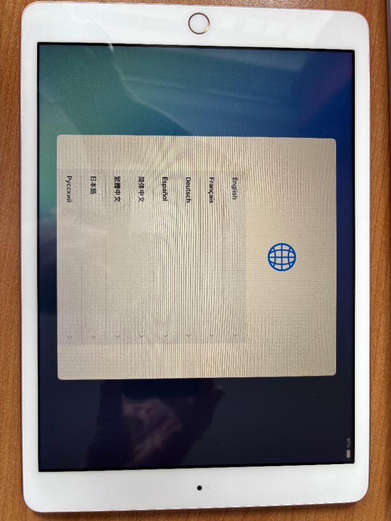 Apple iPad (8th Gen, 32GB) – Good Condition Gold