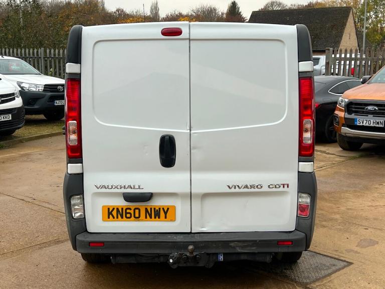 2010 Vauxhall Vivaro 2.0 2700 CDTi Panel Van 4dr Diesel Manual FWD L1 (215 g/km, 113 bhp) Panel V...