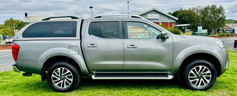 2019 Nissan Navara Double Cab Pick Up Tekna 2.3dCi 190 4WD Auto PICK UP Diesel Automatic