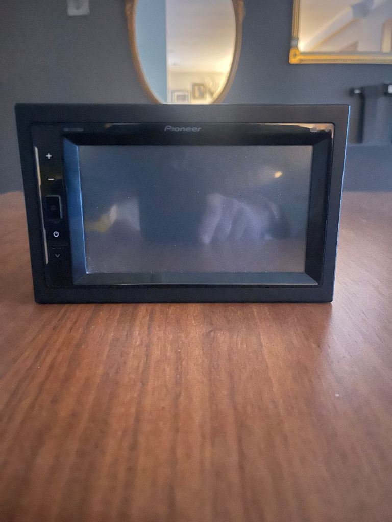 Pioneer dab blue tooth head unit 