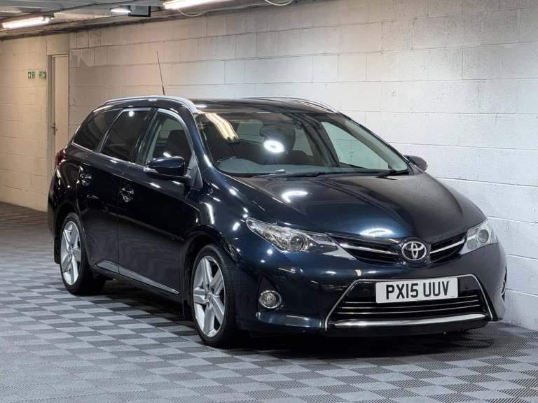 2015 Toyota Auris 1.4 D-4D Excel Touring Sports Euro 5 (s/s) 5dr ESTATE Diesel Manual
