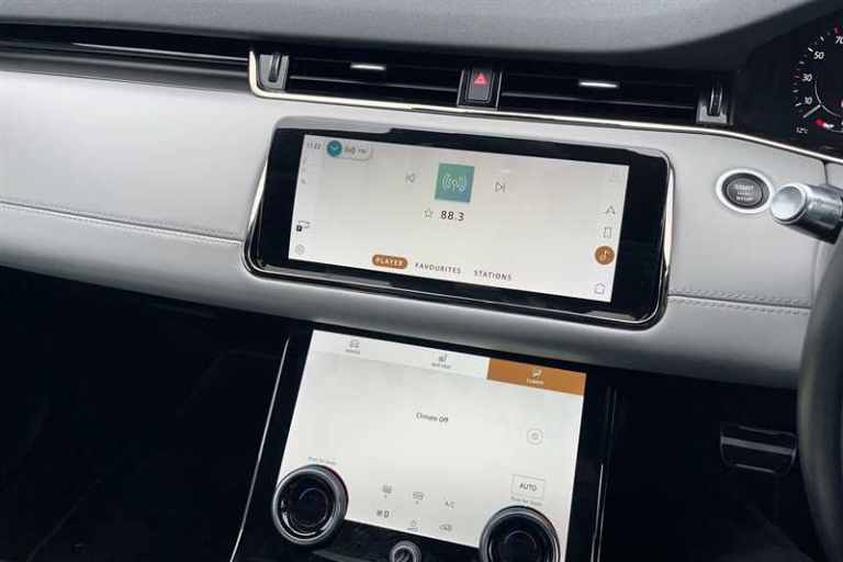 2021 Land Rover Range Rover Evoque 2.0 P250 R-DYNAMIC HSE 5DR AUTO 4x4 Petrol Automatic