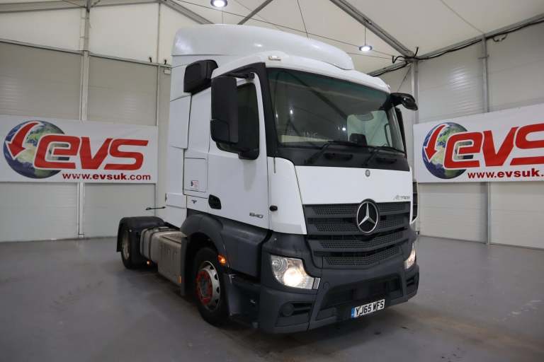 2015 (65 PLATE) Mercedes Benz Actros 1840 4x2 Euro 6 Tractor Units