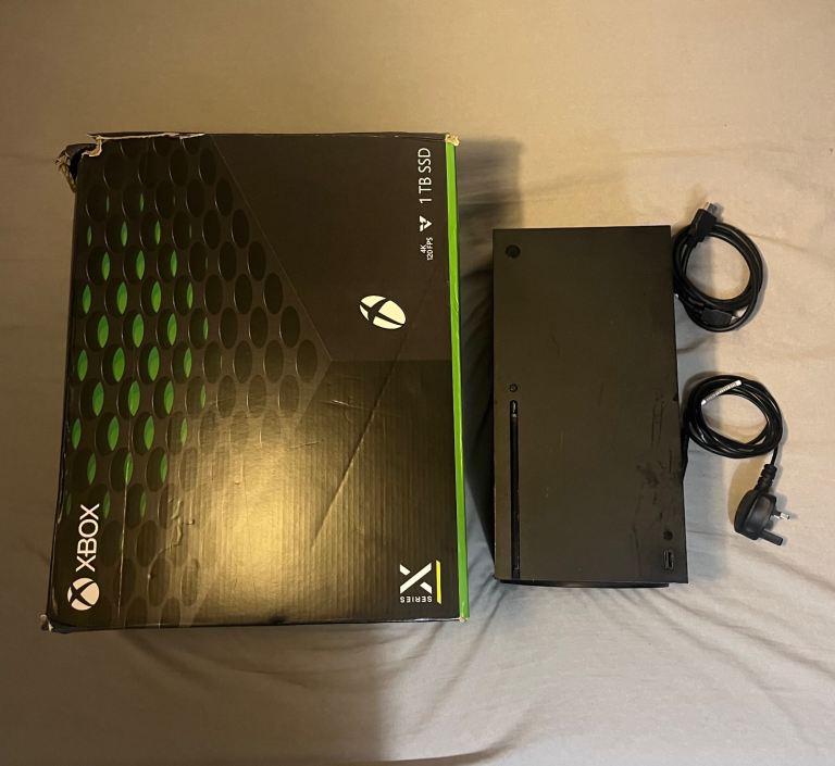 Xbox Series X 1TB SSD Console (no controller)