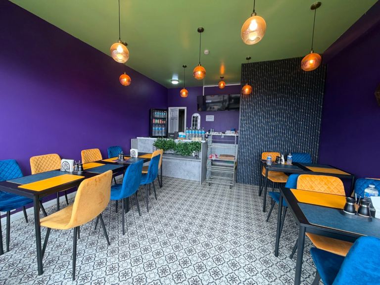 Restaurant with 2 bed room accommodation for rent 