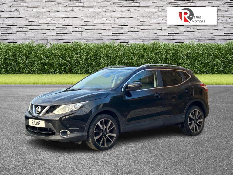 2015 Nissan Qashqai 1.6 DiG-T Tekna [Non-Panoramic] 5dr HATCHBACK PETROL Manual