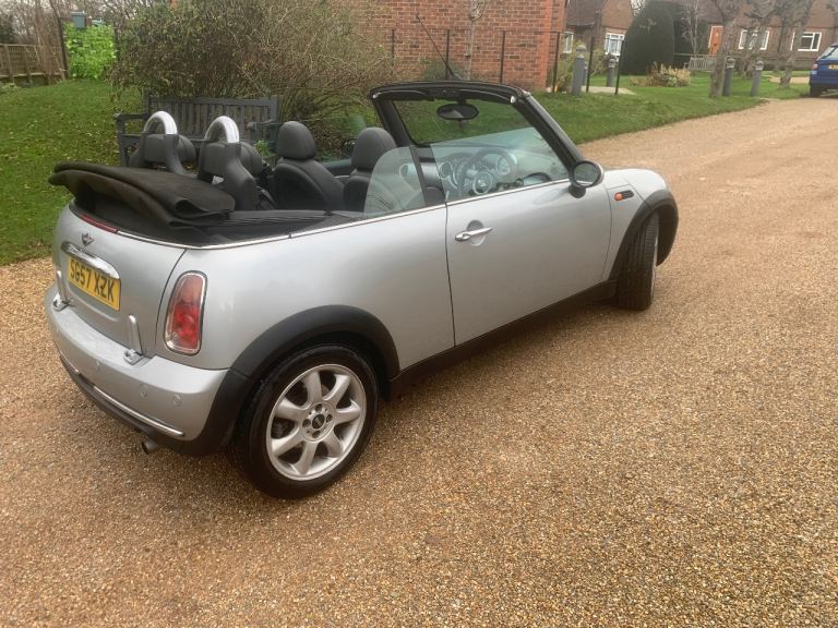 Mini, CONVERTIBLE, Convertible, 2007, Manual, 1598 (cc), 2 doors